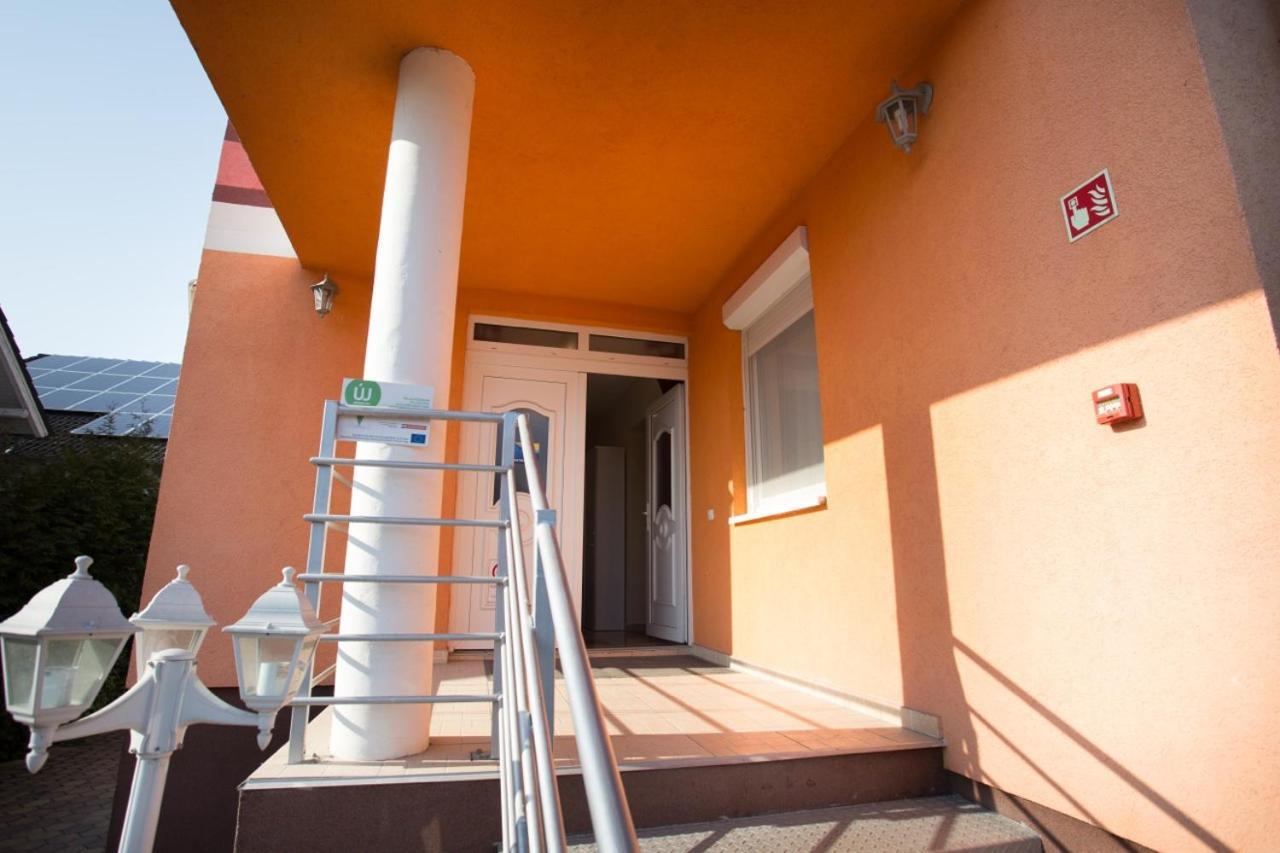 Riviera Apartmanhaz Siófok Rom bilde