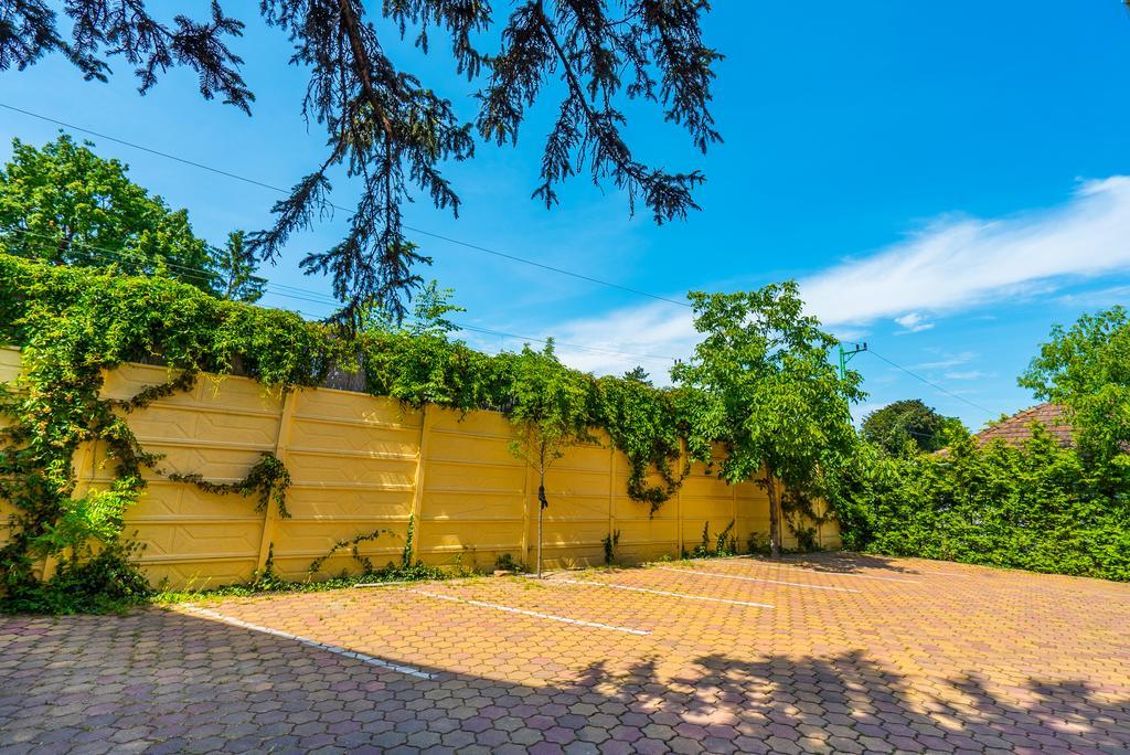 Riviera Apartmanhaz Siófok Eksteriør bilde